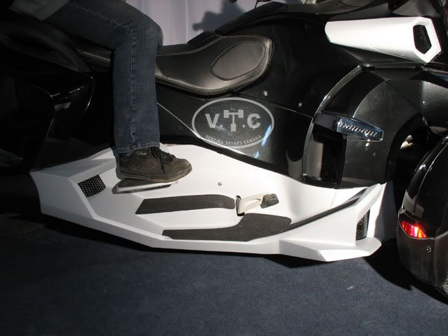 newfeetpassengerposition.jpg