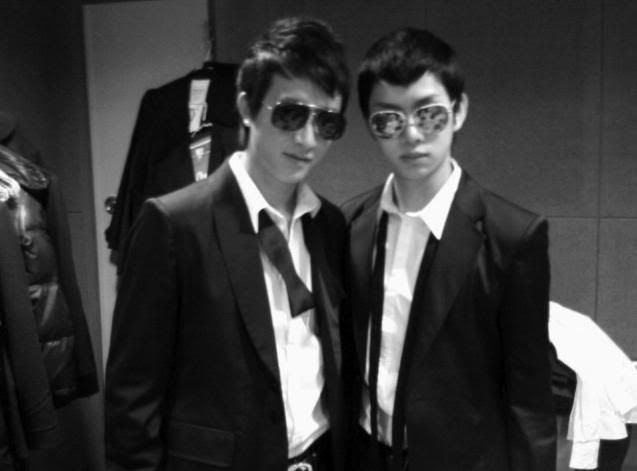 heechul and hankyung ---&gt;TWIN? Pictures, Images and Photos