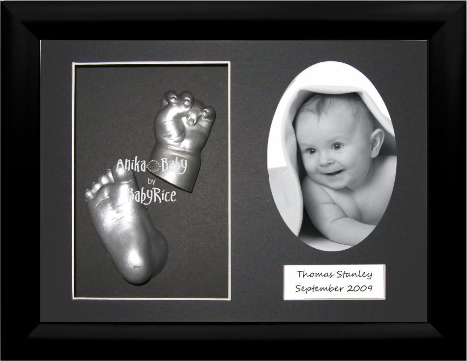  photo black black 3 oval silver casts.jpg