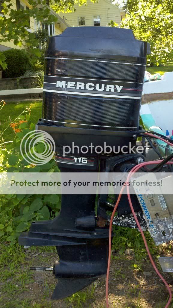 FS 1986 Mercury 115 inline 6 cylinder